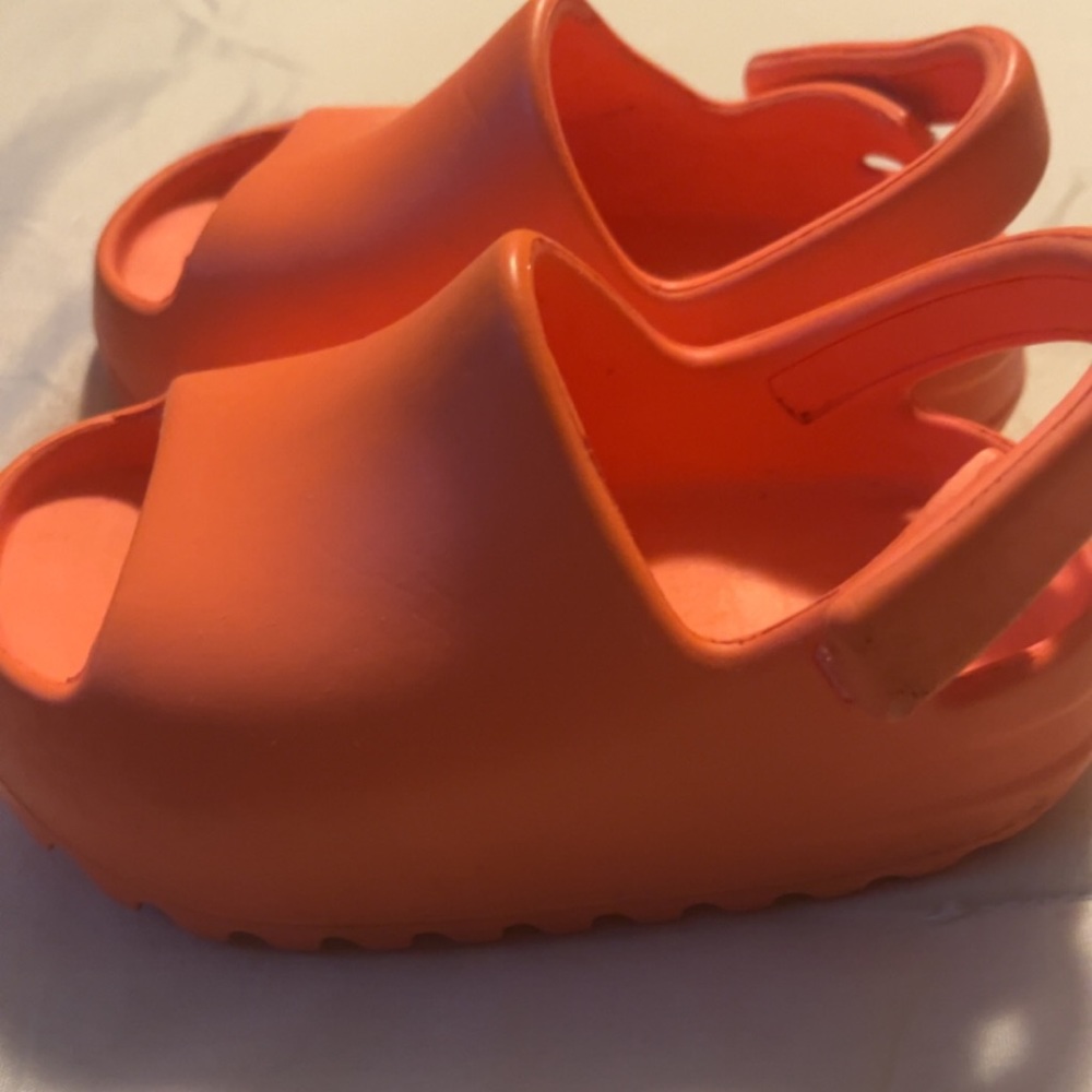 Orange Toddler Yeezy Slides!! Sooo cute to add to your little ones closet!!